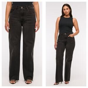 Abercrombie & Fitch High Rise 90s Relaxed Jean Size 10S Faded Black Raw Hem